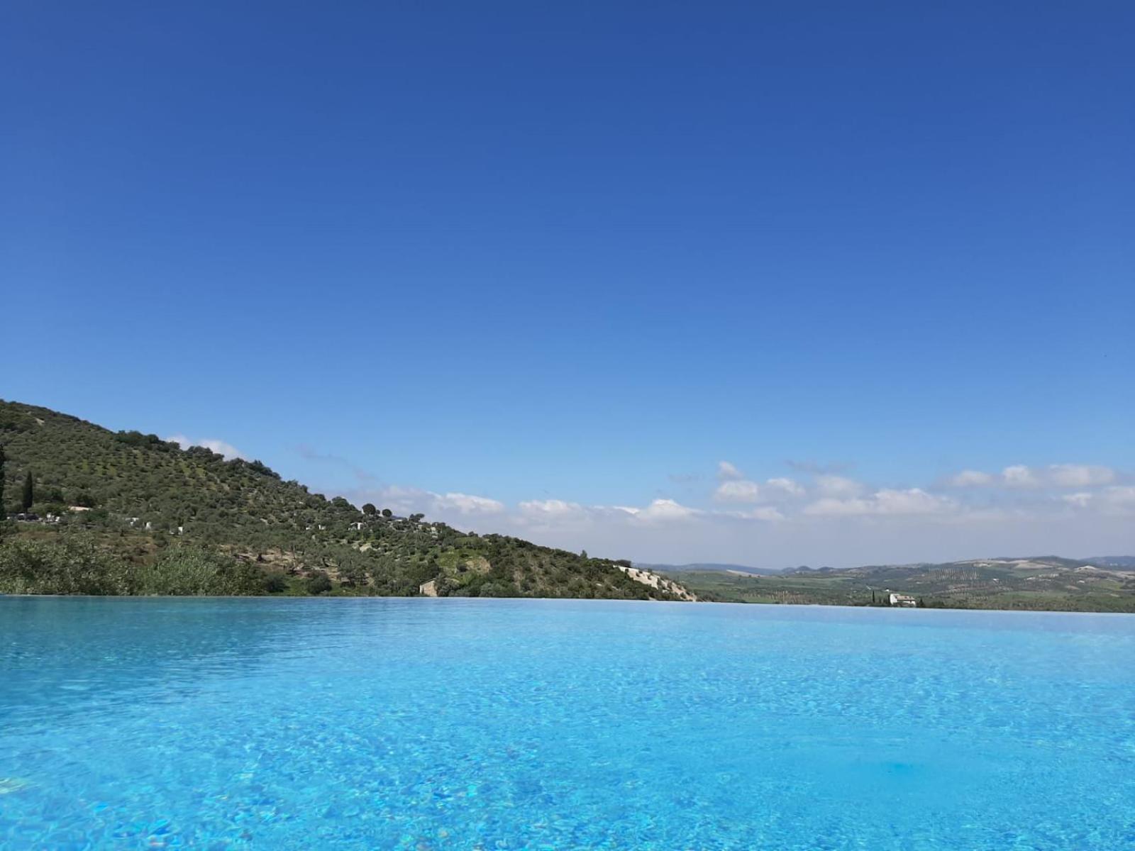 Hotel Rural Los Tadeos Zahara De La Sierra Exteriör bild